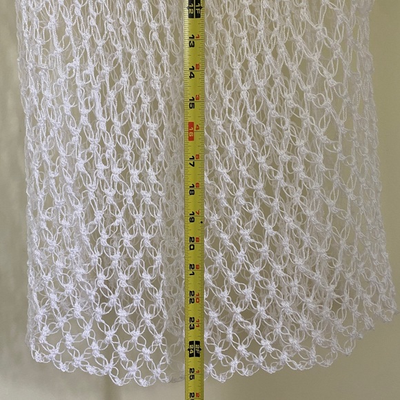 White bathing suit cover up crochet top - Picture 3 of 5